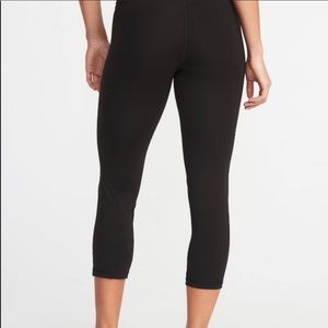 Old Navy Elevate Legging Crop Mid-Rise